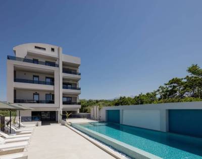 Aurora Suites and Apartment